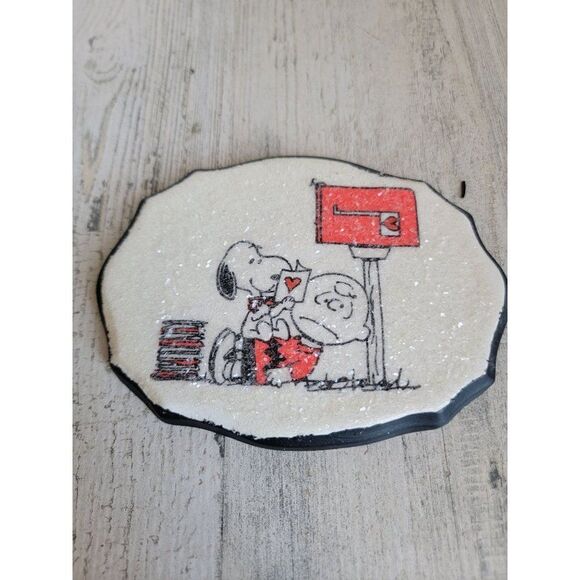 Unique ceramic‎ Snoopy Charlie Brown Valentine's figurine statue - Picture 2 of 6